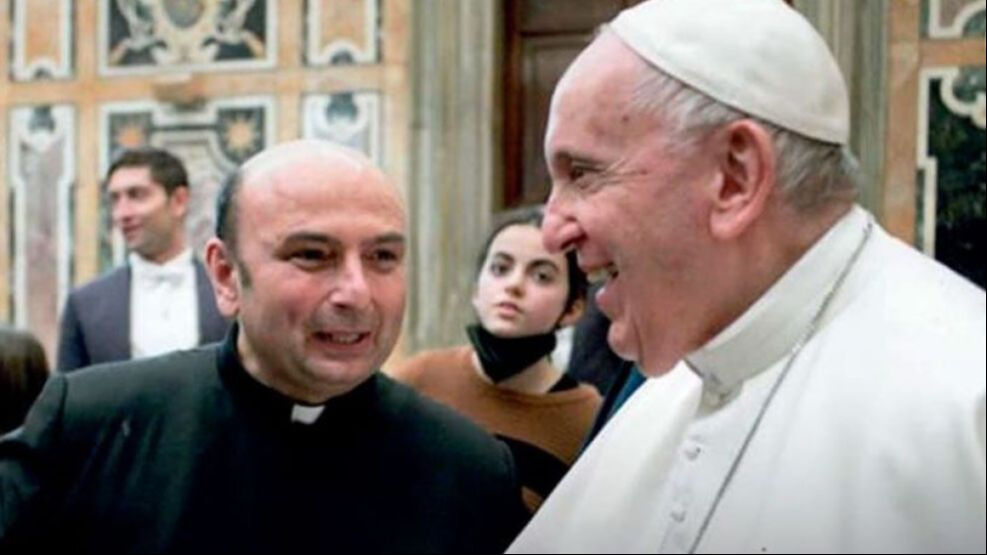 İsrail Gazze'de sivillerin sığındığı tarihi kiliseyi bombaladı! İtalya Başbakanı Netanyahu'ya ateş püskürdü - 1. Resim