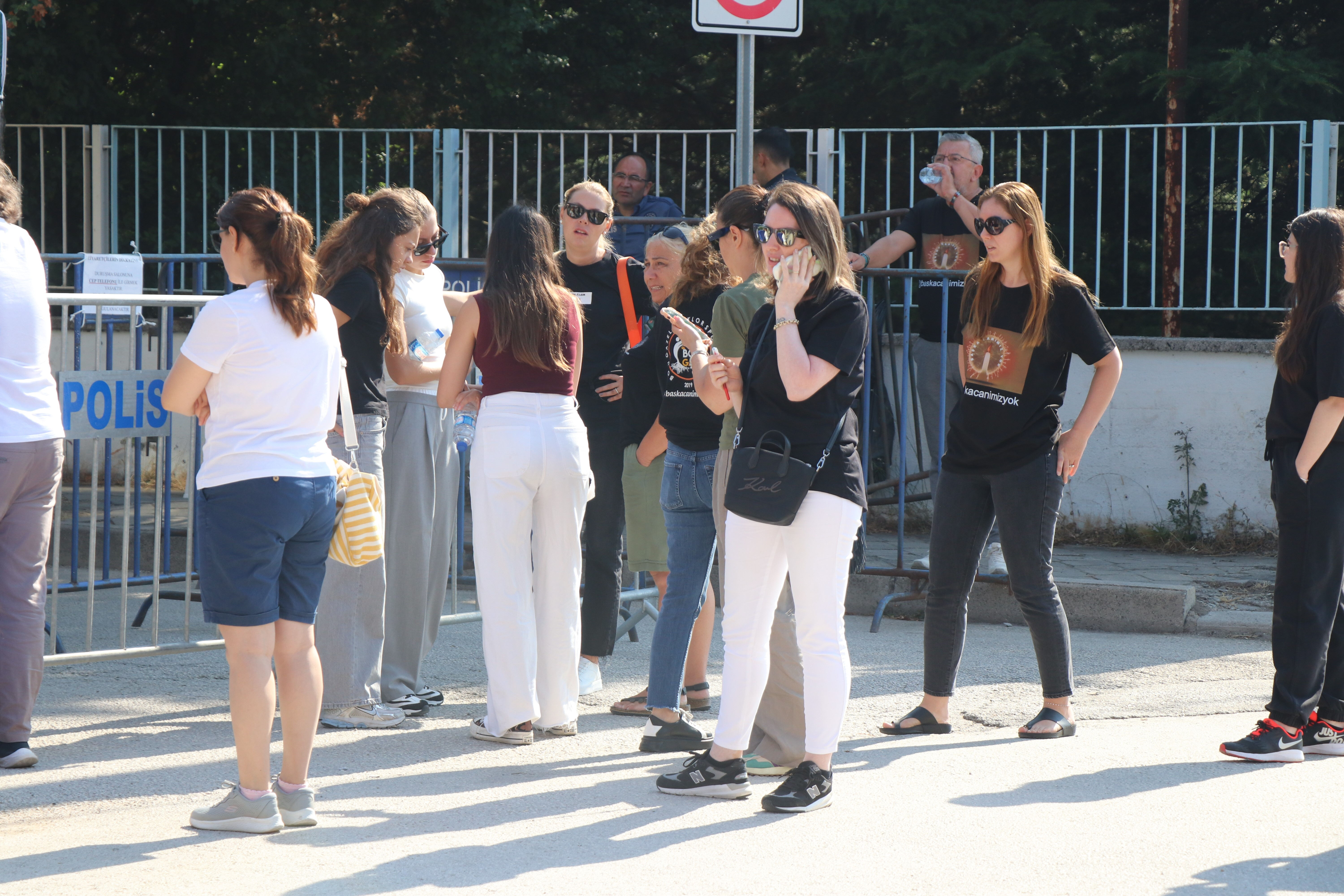 Kaçtığı anlar aklına geldi! Grand Kartal Oteli'nin sahibinin damadının talebi şaşırttı - 2. Resim