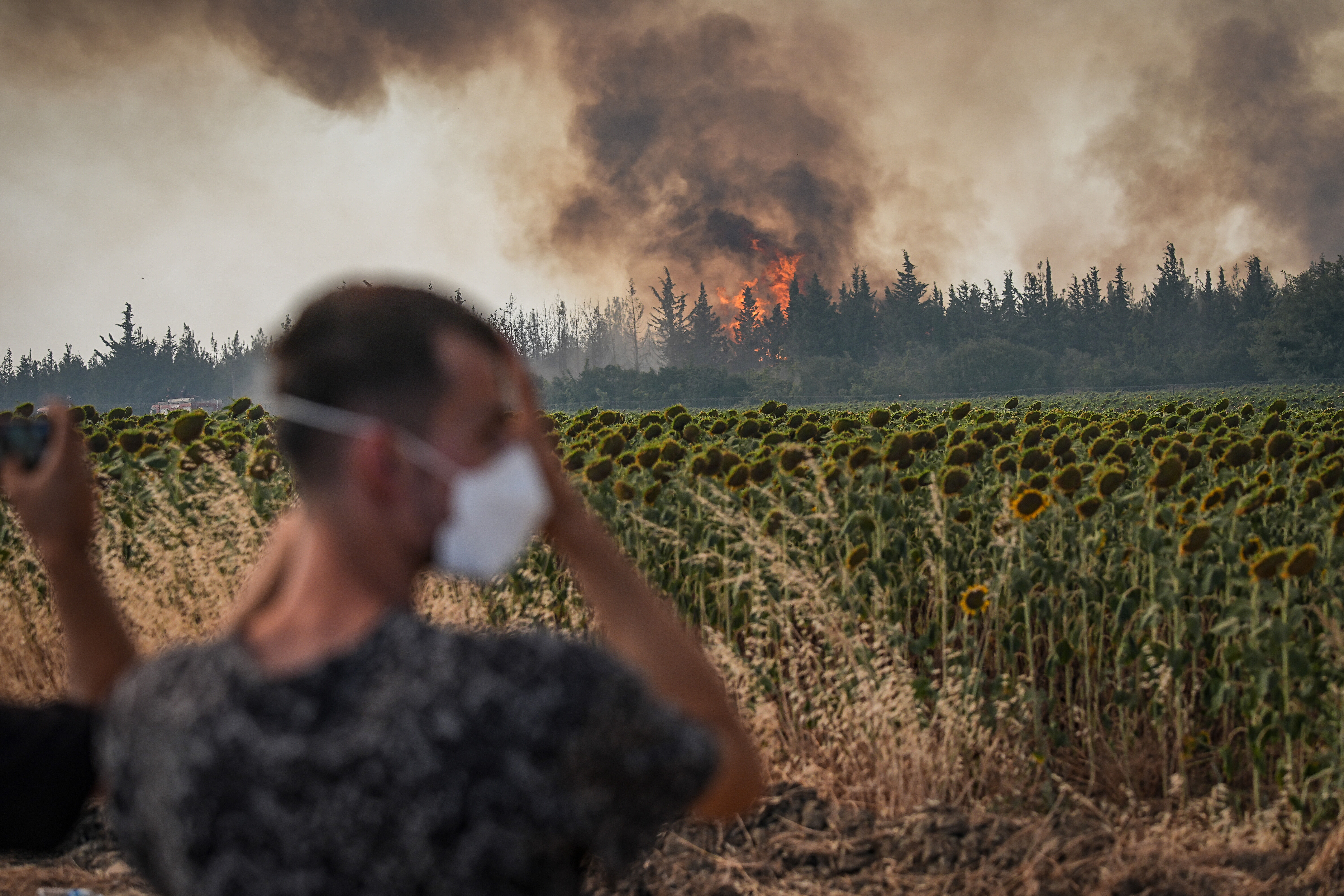 Şarköy’deki yangın 42 saat sonra kontrol altına alındı
