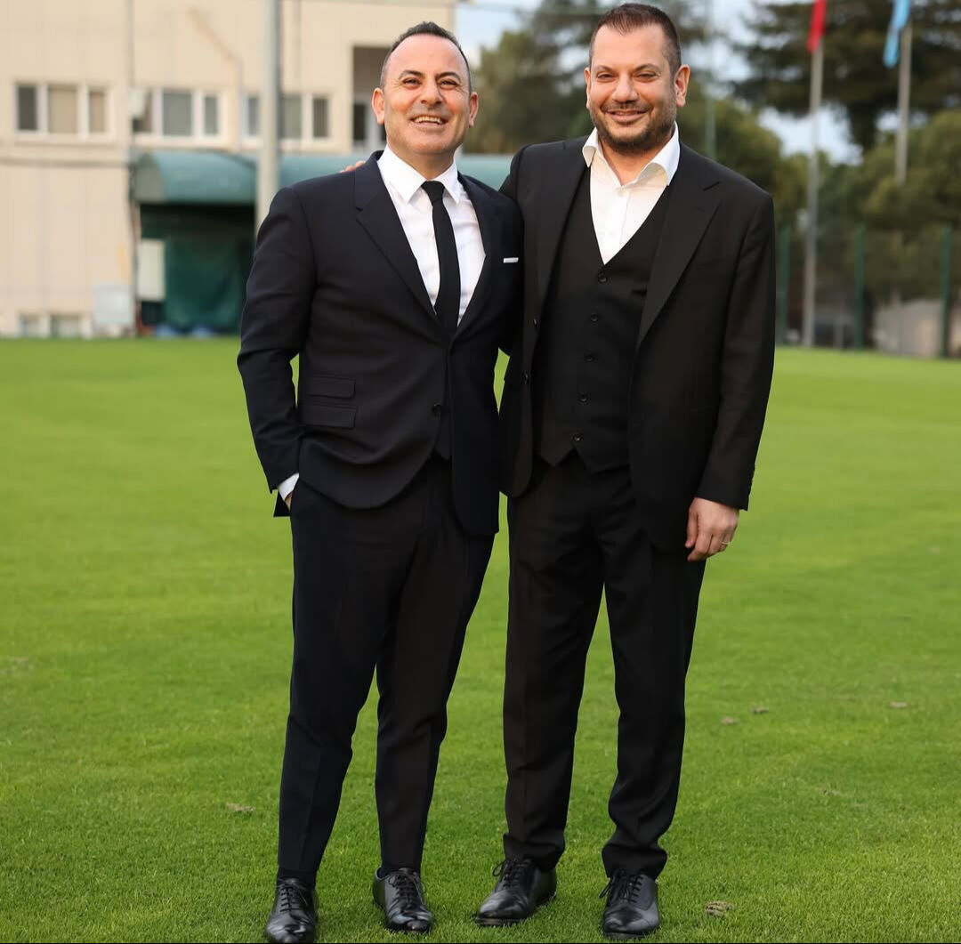 Trabzonspor yöneticisi Nevzat Kaya sokak ortasında gasp edildi! Servet değerindeki saati çalındı Trabzonspor yöneticisi Nevzat Kaya sokak ortasında gasp edildi! Servet değerindeki saati çalındı - 1. Resim