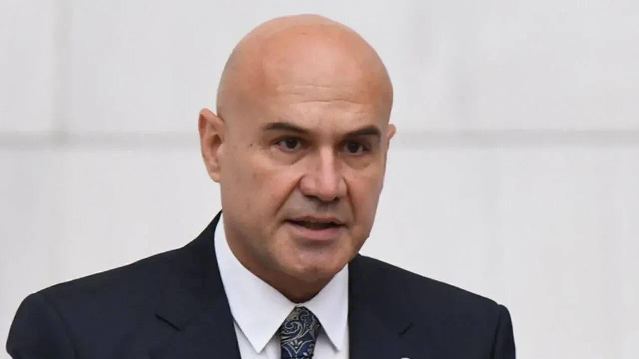 Turhan Çömez kimdir, nereli, kaç yaşında? Balıkesir Milletvekili Turhan Çömez'in biyografisi - 3. Resim