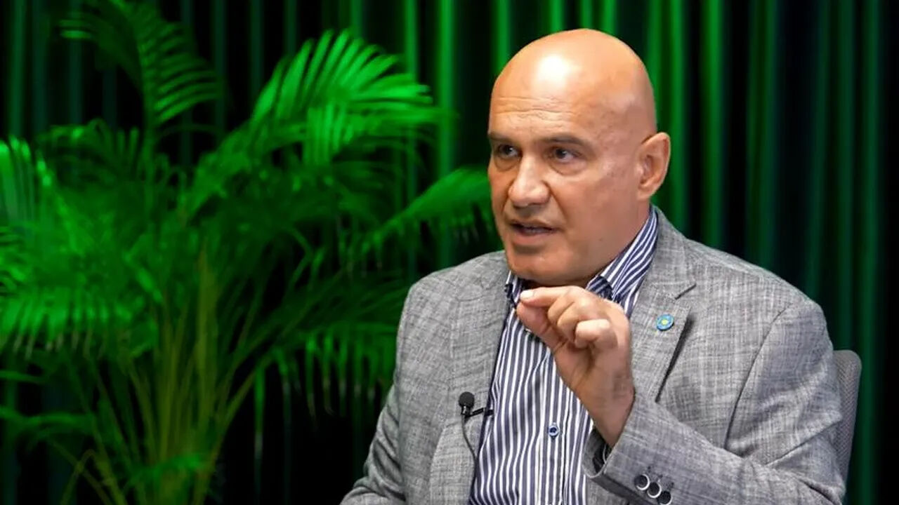 Turhan Çömez kimdir, nereli, kaç yaşında? Balıkesir Milletvekili Turhan Çömez'in biyografisi - 1. Resim