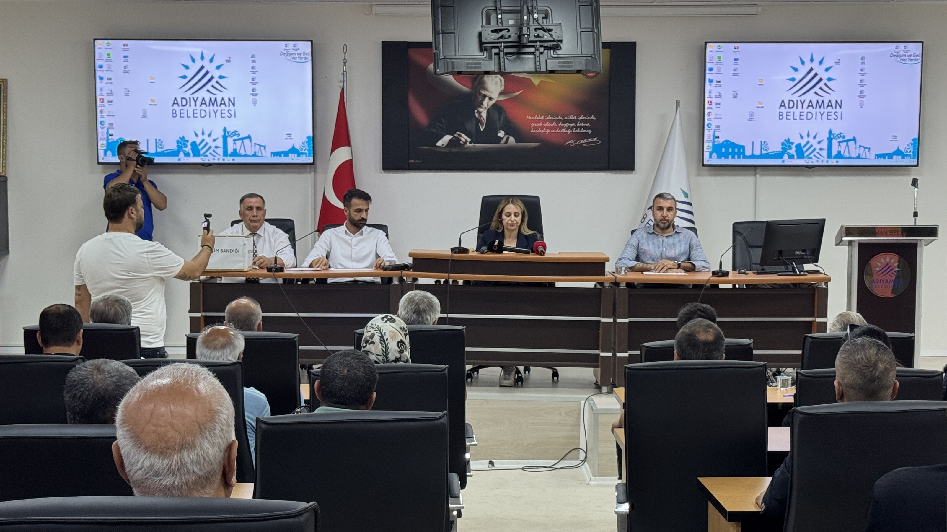 Adıyaman Belediyesi Başkan Vekilliğine CHP'li Ufuk Bayır seçildi - 1. Resim