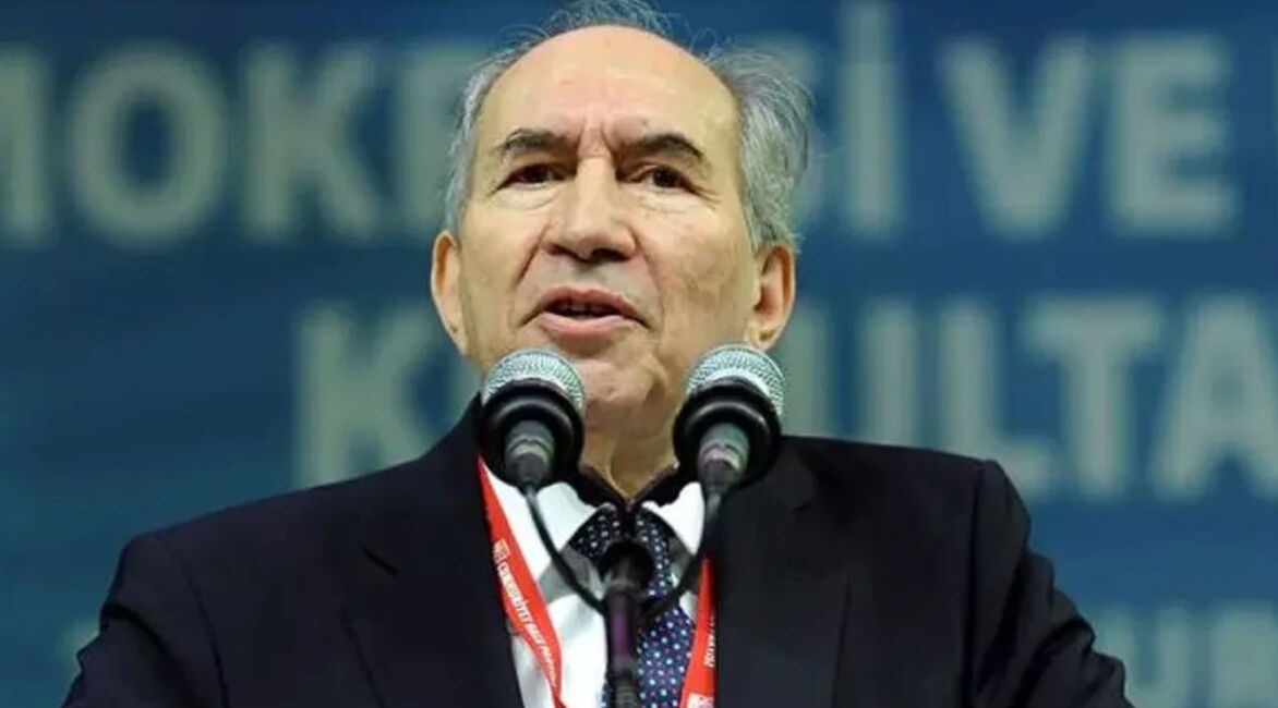 Altan Öymen kaç yaşında, neden entübe edildi? CHP eski Genel Başkanı Altan Öymen'in sağlık durumu merak ediliyor - 2. Resim