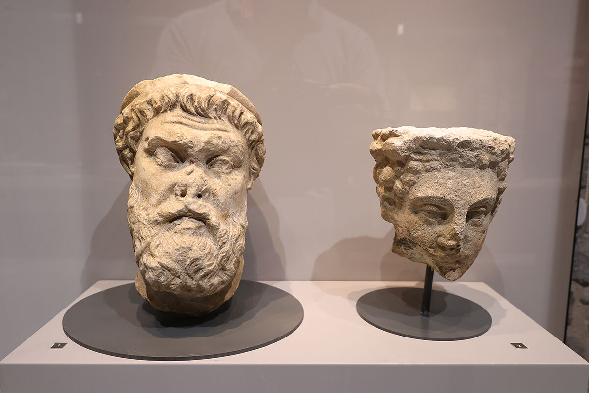 Antik çağlardan günümüze ulaştılar, bu şehirde ilk defa sergileniyorlar: En yoğun ilgiyi gören eser - 8. Resim