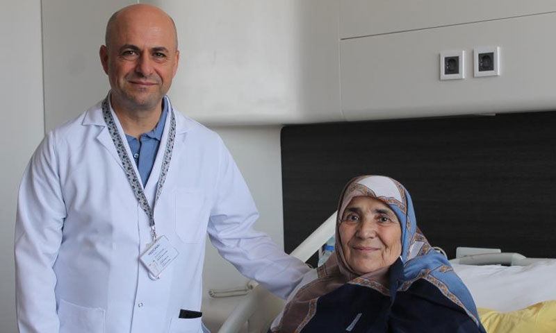 Belirti vermedi, kızı doktora götürünce ortaya çıktı! ‘Yapamayız’ dediler vazgeçmedi - 1. Resim