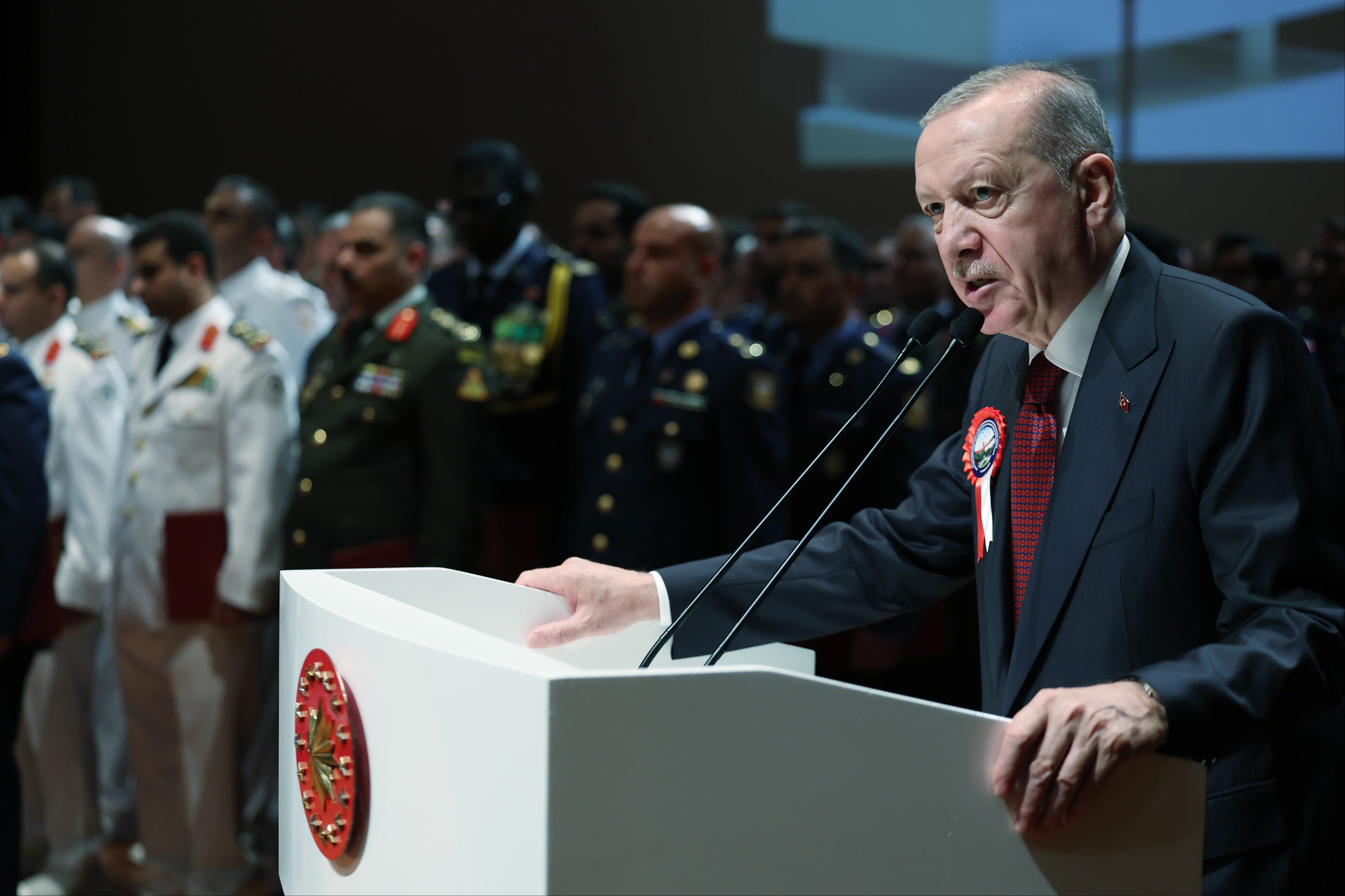 Cumhurbaşkanı Erdoğan dünyadaki yeni denklemlere dikkat çekti: Siper savaşlarının yerini siber savaşlar aldı - 2. Resim