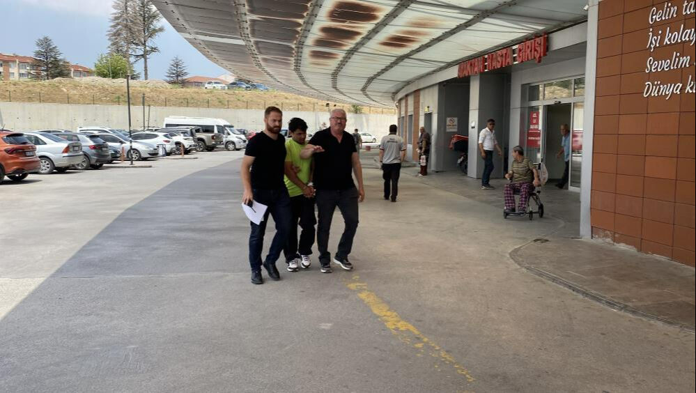 Eskişehir'de eski sevgili vahşeti: 4 çocuk annesi evinde katledildi!  Eskişehir'de eski sevgili vahşeti: 4 çocuk annesi evinde katledildi!