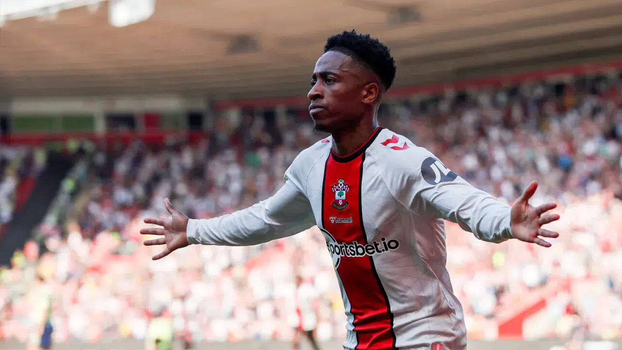 Osayi'den sonra Kyle Walker-Peters transferi de suya düştü! Sağ bek sancısı - 3. Resim