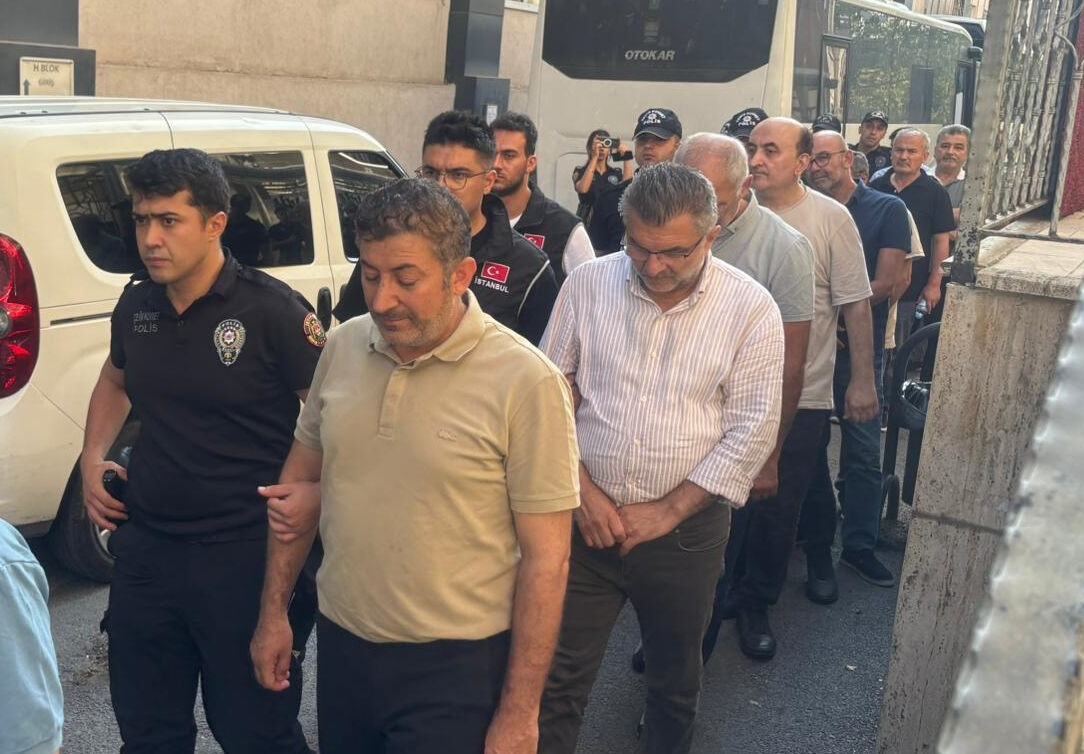 Varını yoğunu FETÖ'ye bırakmıştı! HAKMAR'ın sahibi Zeki Doruk'u ihbar eden isim en yakınındaymış - 1. Resim