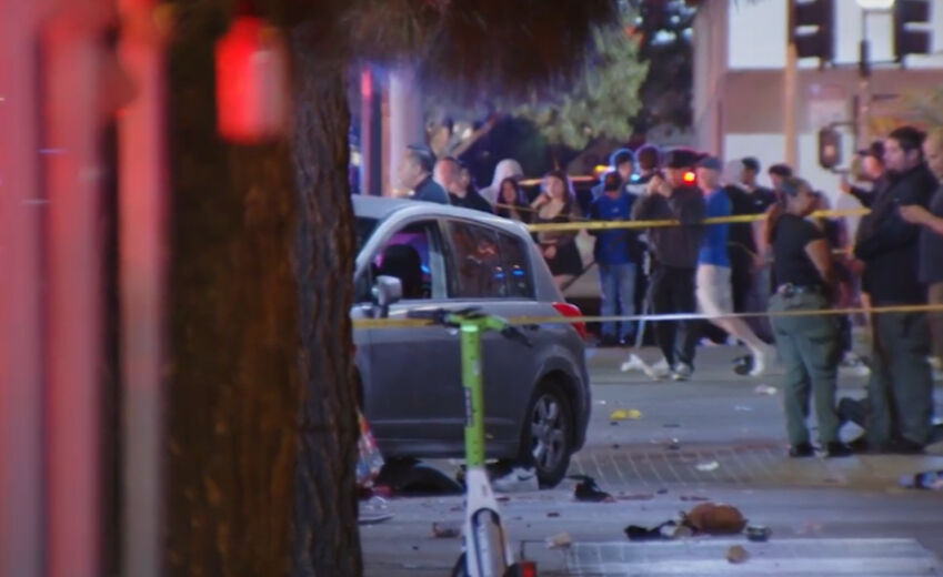 ABD'de araç kalabalığın arasına daldı! 31'den fazla yaralı var - 1. Resim