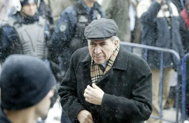 Eski CHP lideri virüse yenik düştü! Altan Öymen'in kızı 'başa çıkamadık diyerek' ölüm nedenini açıkladı - 1. Resim