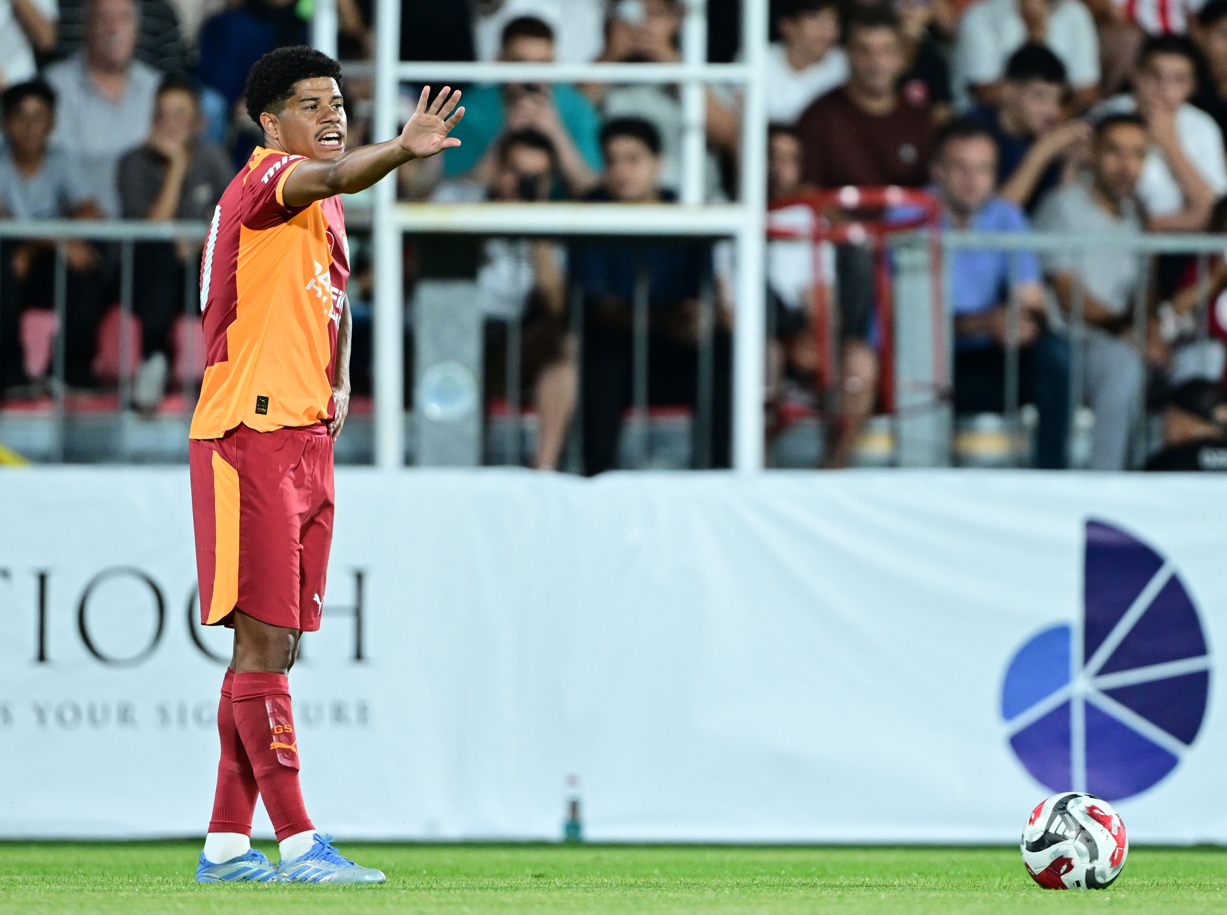 Galatasaray'ın 35 kişilik Avusturya kampı kadrosu! İşte hazırlık maçı programı... - 1. Resim