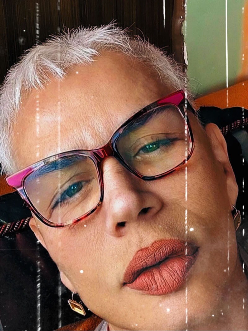 Sezen Aksu saçlarını kazıttı! Son halini kendi paylaştı, yorum yağdı - 4. Resim