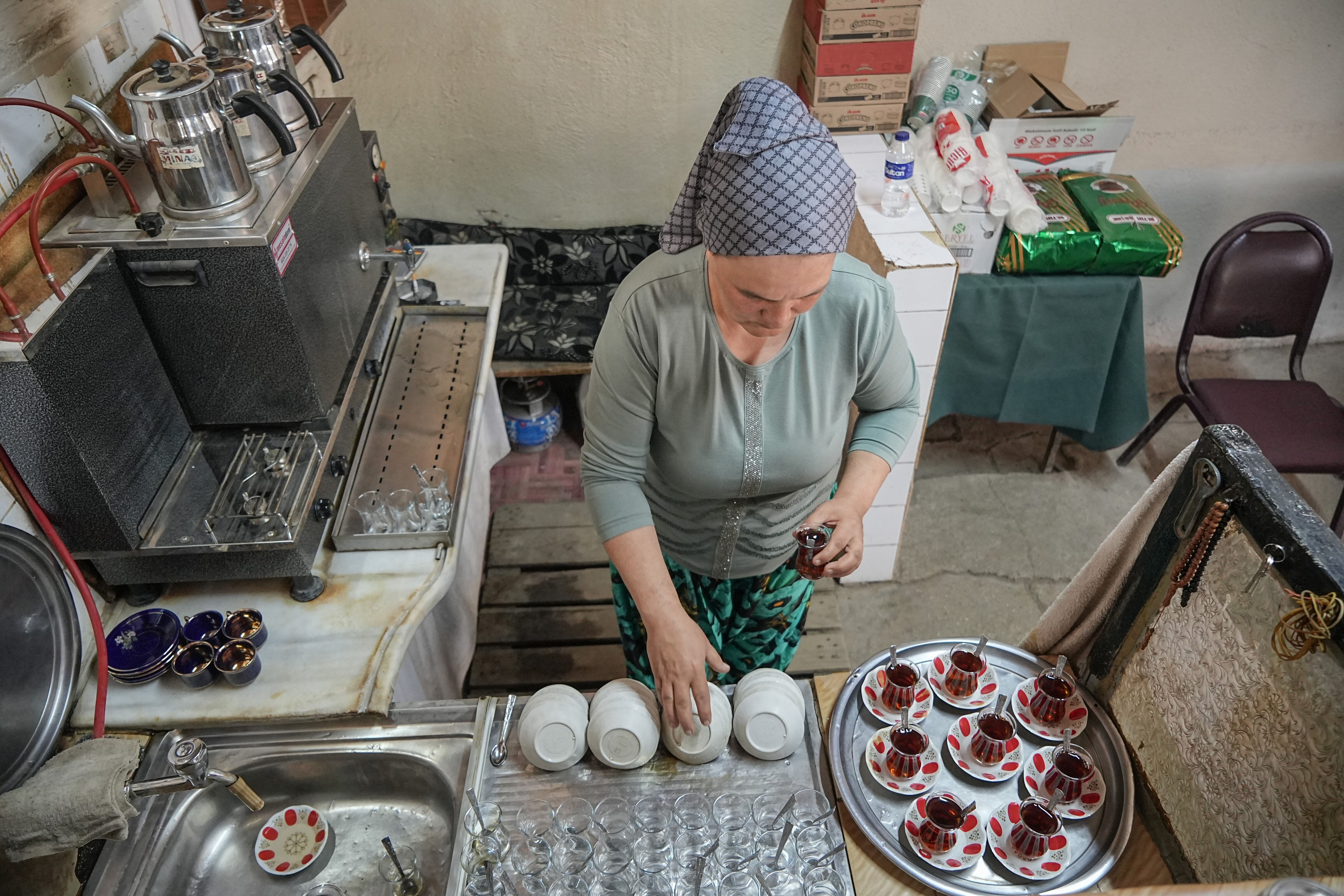 Camiden anons yapıldı, jandarma barikat kurdu... Kadınlar yönetimi devralınca köye erkeklerin girmesi yasaklandı - 4. Resim