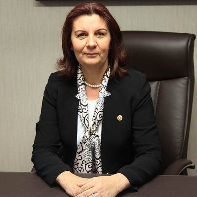 CHP'de 3 dönem vekillik yapmıştı: Lale Karabıyık hayatını kaybetti CHP'de 3 dönem vekillik yapmıştı: Lale Karabıyık hayatını kaybetti - 1. Resim
