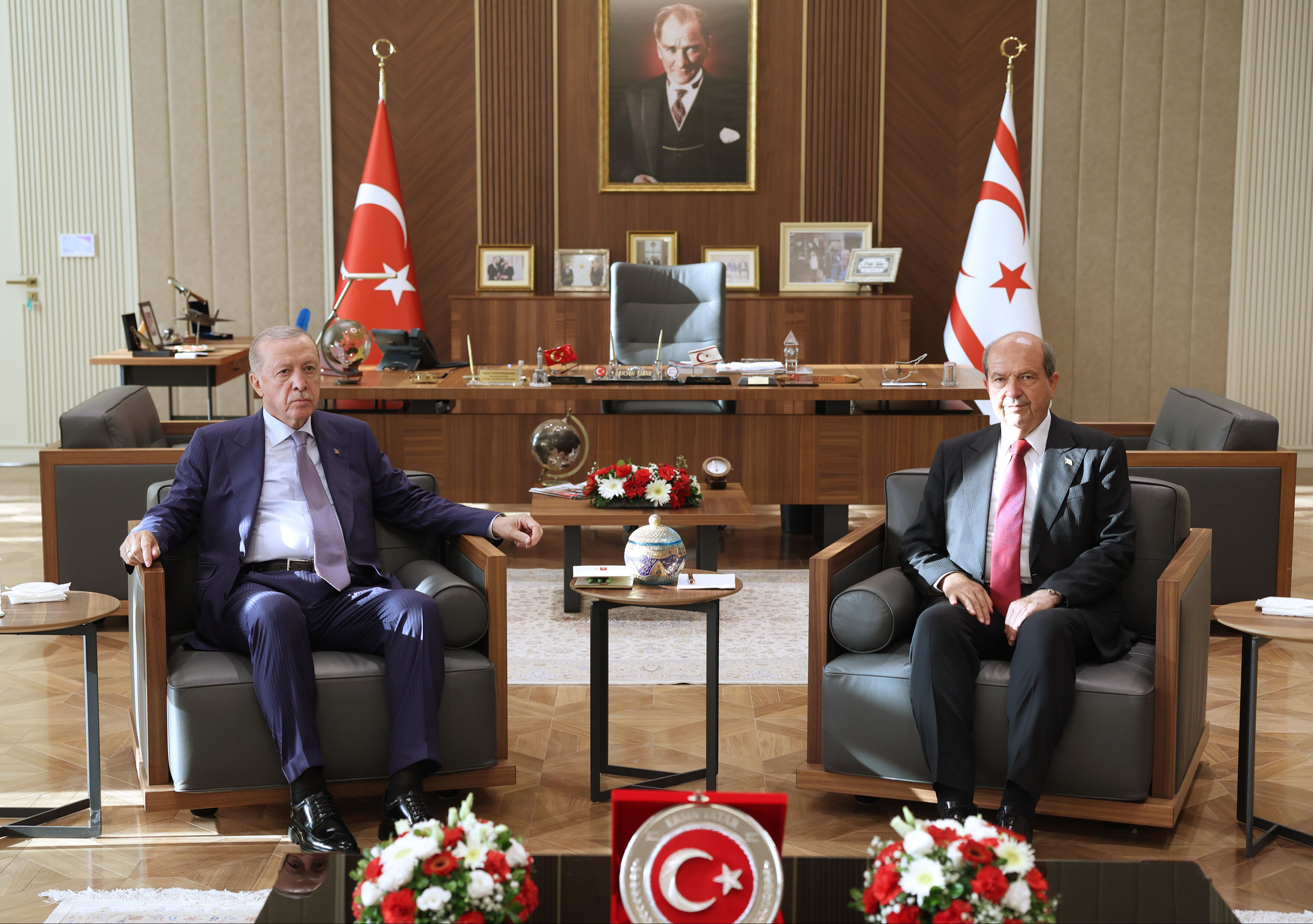 Cumhurbaşkanı Erdoğan, Ersin Tatar ile görüştü Cumhurbaşkanı Erdoğan, Ersin Tatar ile görüştü - 1. Resim