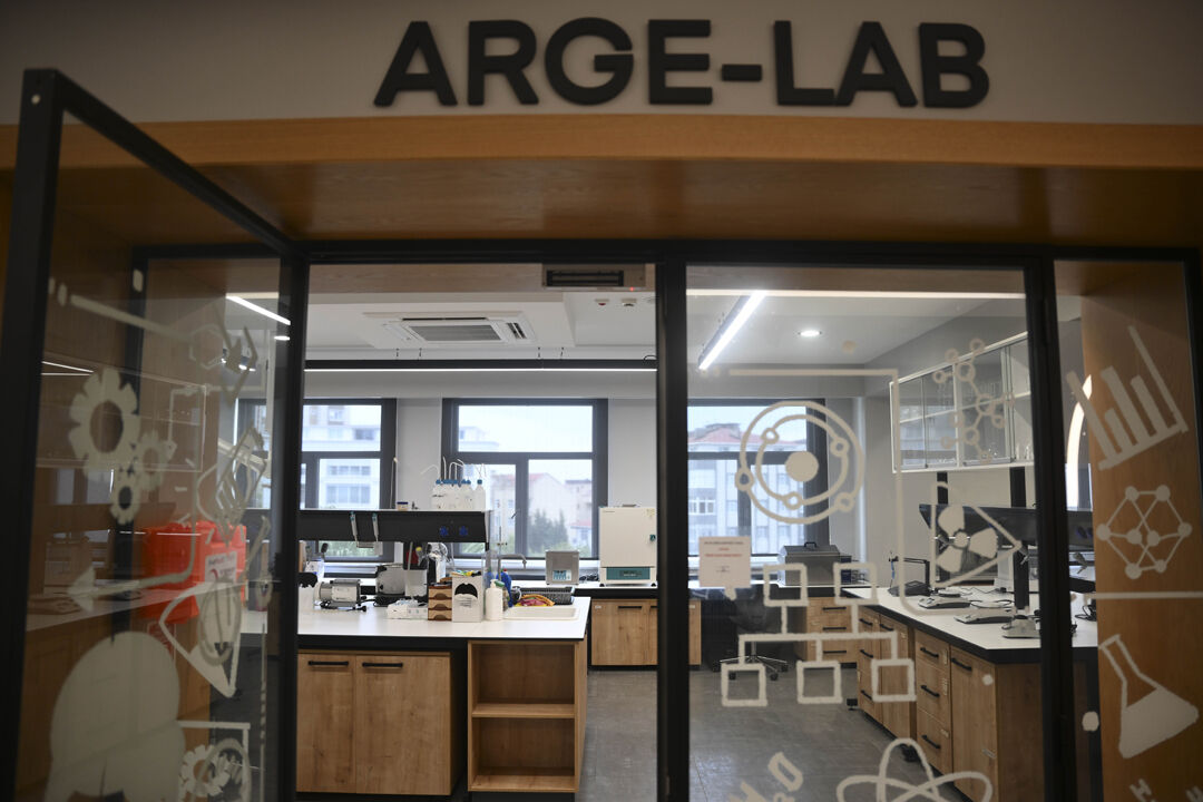 Kartal Anadolu İmam Hatip Lisesi, YKS'ye damgasını vurdu: Sınavın şampiyonlarına 'Togg' verilecek - 5. Resim