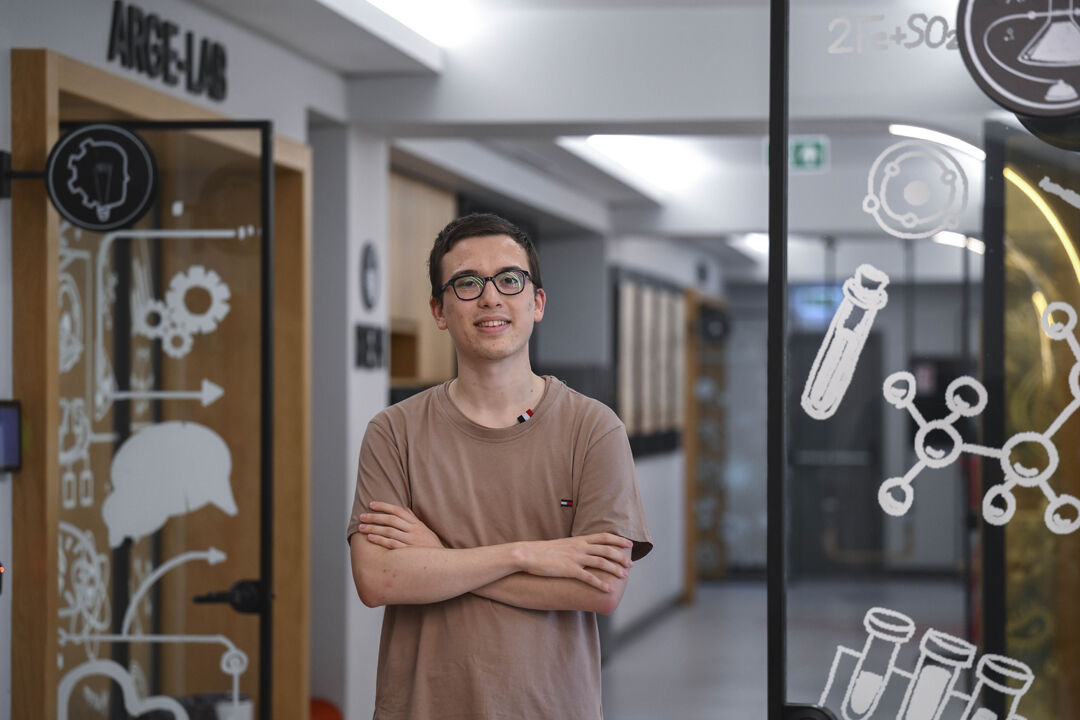 Kartal Anadolu İmam Hatip Lisesi, YKS'ye damgasını vurdu: Sınavın şampiyonlarına 'Togg' verilecek - 2. Resim