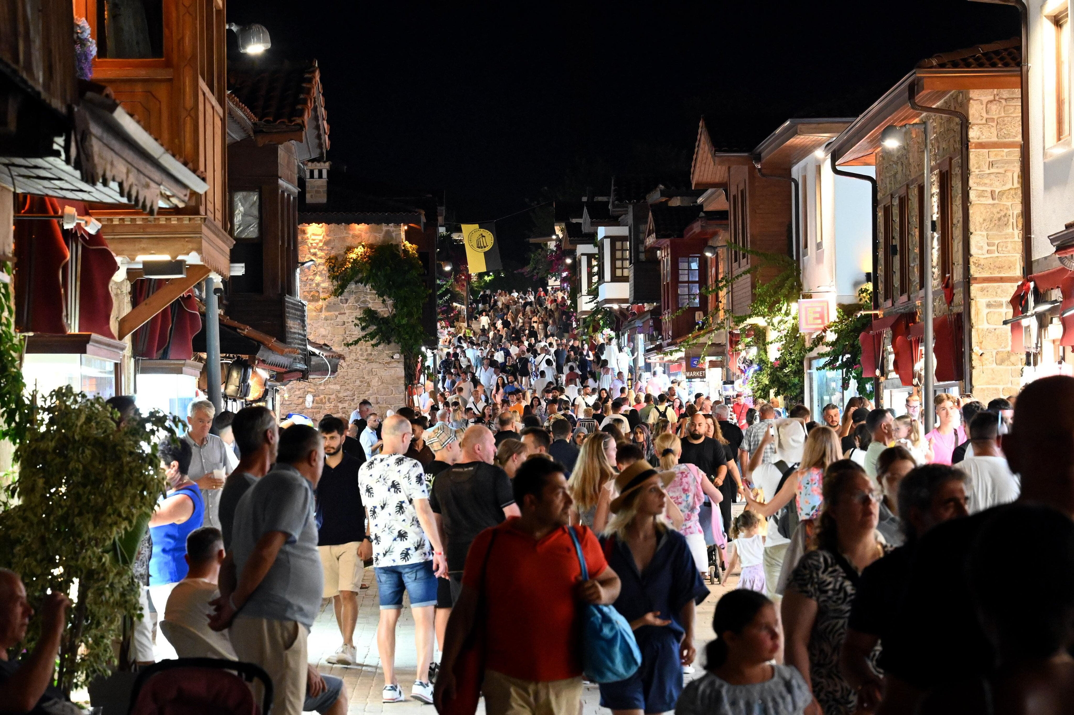 O ilimiz rekora doymadı, ekonomiye can suyu oldu! Temmuz'da bir başarı daha geldi - 1. Resim