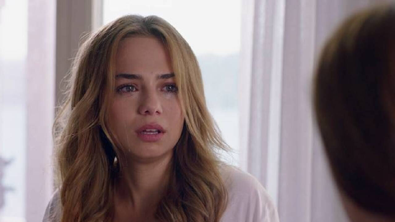 'O ünlü oyuncu üzerime yürüdü’ diyen Bahar Şahin'in itirafı olay oldu: Sosyal medya yıkıldı - 2. Resim