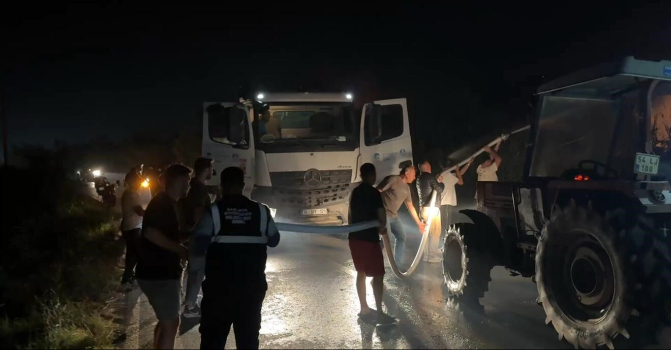 Sakarya, Bilecik ve Uşak'ta alevler yükseldi! Orman yangınında bir mahalle tahliye ediliyor - 5. Resim