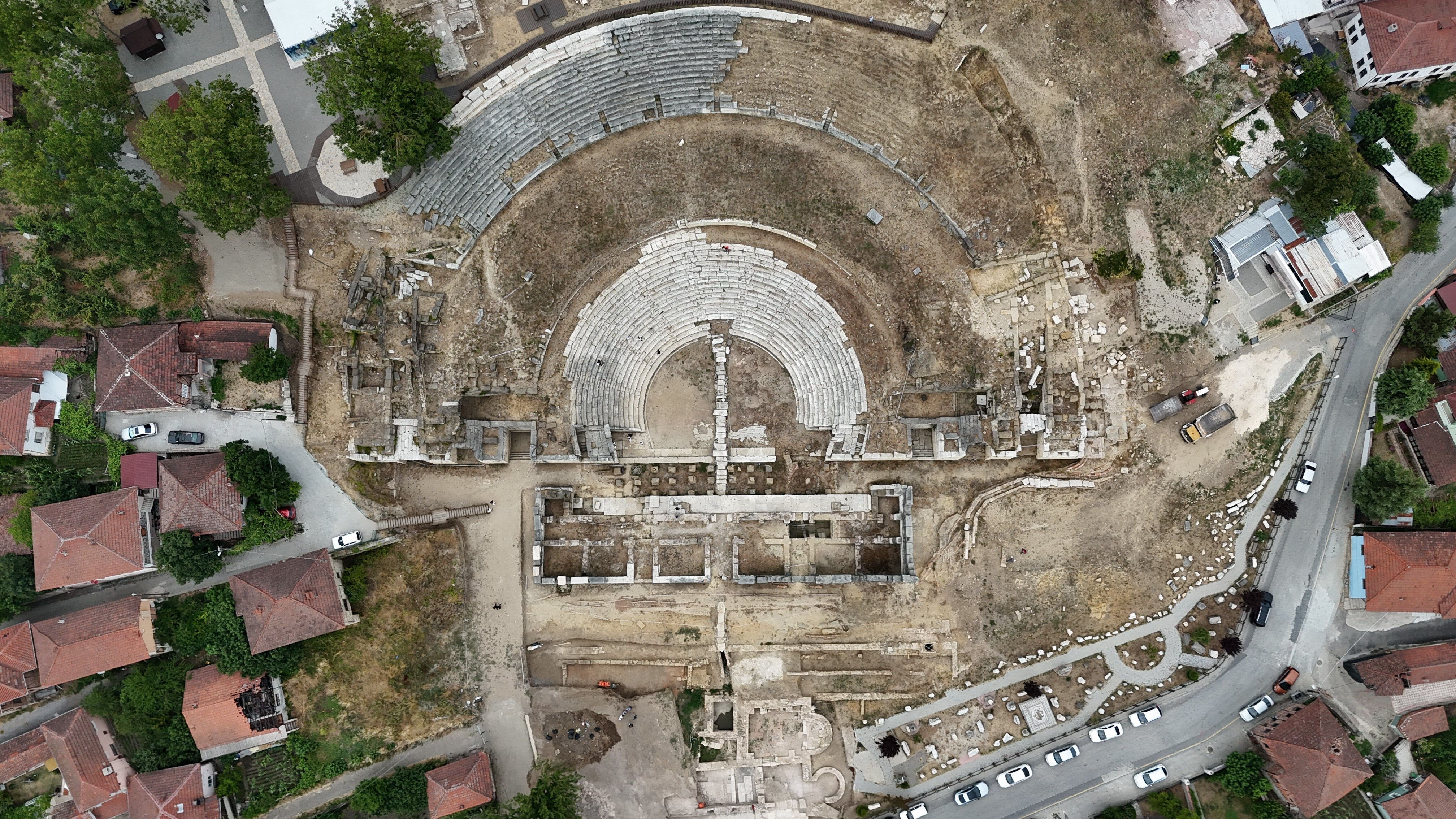 Tarihçiler şaşkın! Düzce'de saklı hazine ortaya çıktı - 3. Resim