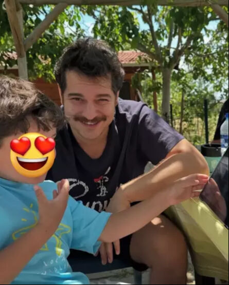 Yeni hali olay oldu! Görenler tanıyamadı: Çağatay Ulusoy’a Bayhan ve Tamer Karadağlı benzetmesi Yeni hali olay oldu! Görenler tanıyamadı: Çağatay Ulusoy’a Bayhan ve Tamer Karadağlı benzetmesi - 3. Resim