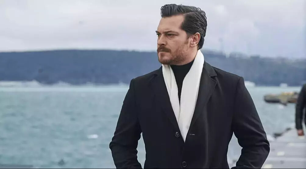 Yeni hali olay oldu! Görenler tanıyamadı: Çağatay Ulusoy’a Bayhan ve Tamer Karadağlı benzetmesi Yeni hali olay oldu! Görenler tanıyamadı: Çağatay Ulusoy’a Bayhan ve Tamer Karadağlı benzetmesi - 1. Resim