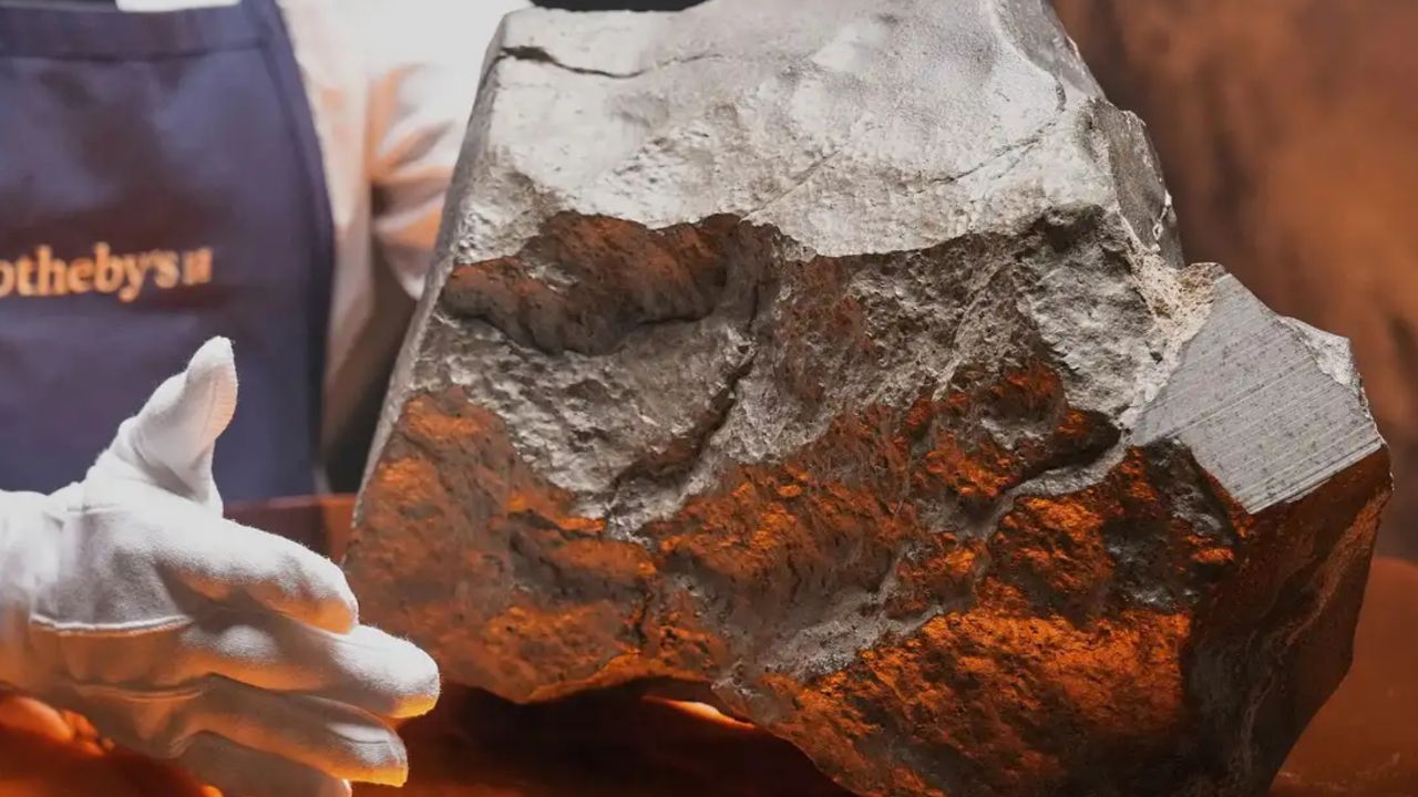 5,3 milyon dolarlık satışı olay olmuştu! Bilinene en büyük Mars göktaşı ile ilgili soruşturma 5,3 milyon dolarlık satışı olay olmuştu! Bilinene en büyük Mars göktaşı ile ilgili soruşturma