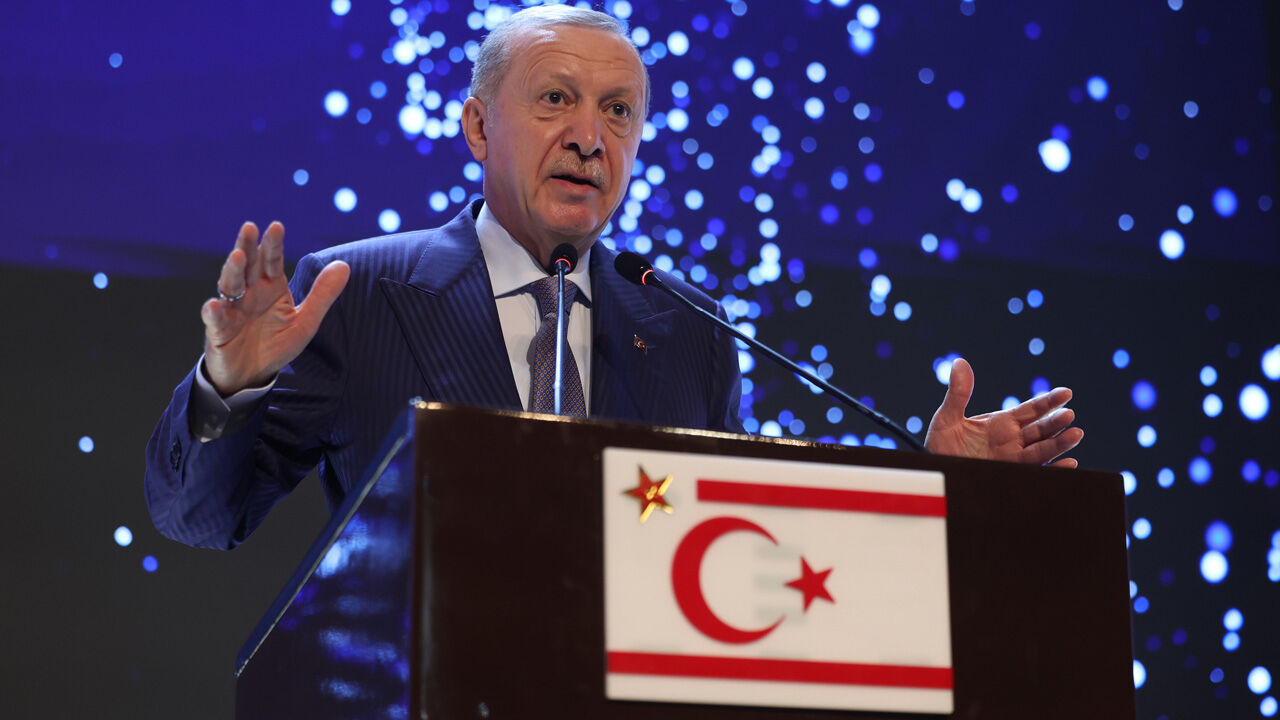 Erdoğan, KKTC'nin zafer gününde konuştu: Biz ay yıldız, aynı yoldayız - 2. Resim