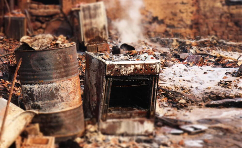 Felaketin boyutu gün ağarınca ortaya çıktı! Sakarya'daki orman yangını evleri kül etmiş - 2. Resim