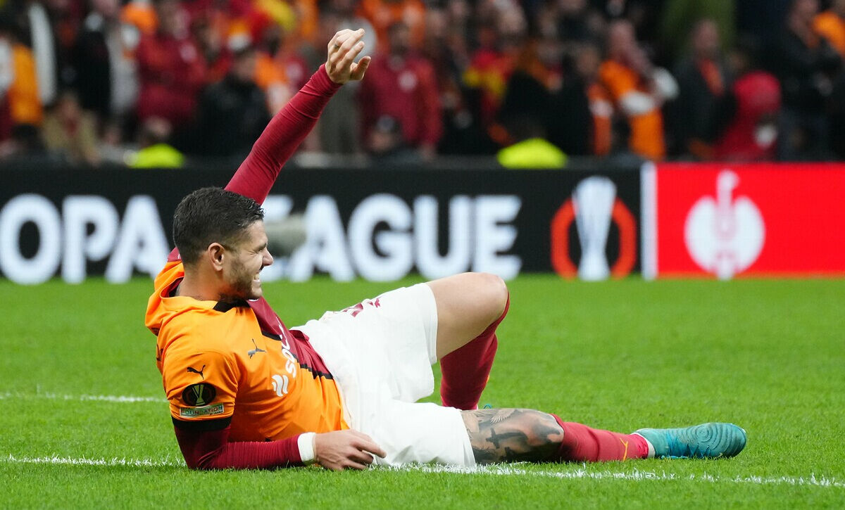 Galatasaray'ın golcüsünün dönüşü zaman alacak! Icardi'ye vize yok - 1. Resim