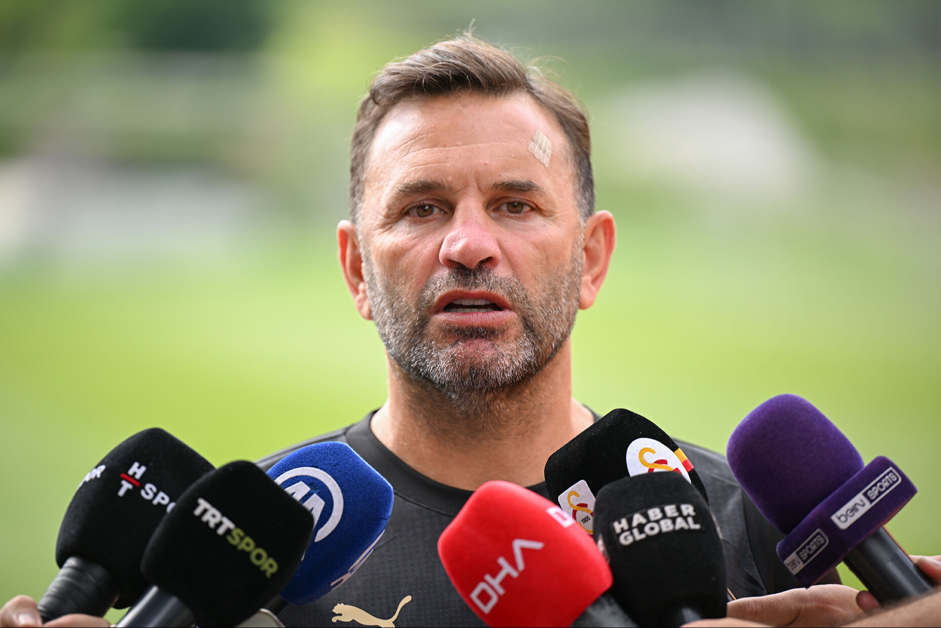 Okan Buruk'tan transfer açıklaması! Tek tek isim verdi: Osimhen, Barış Alper, Zaniolo, Morata, Frankowski... - 1. Resim