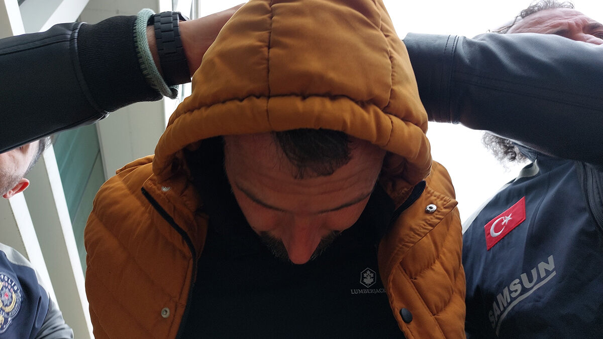 Ahıra saklanmıştı, hakim karşısına çıktı! Eşi Emine Akpınar'ı öldüren katil kendini savundu Ahıra saklanmıştı, hakim karşısına çıktı! Eşi Emine Akpınar'ı öldüren katil kendini savundu - 3. Resim