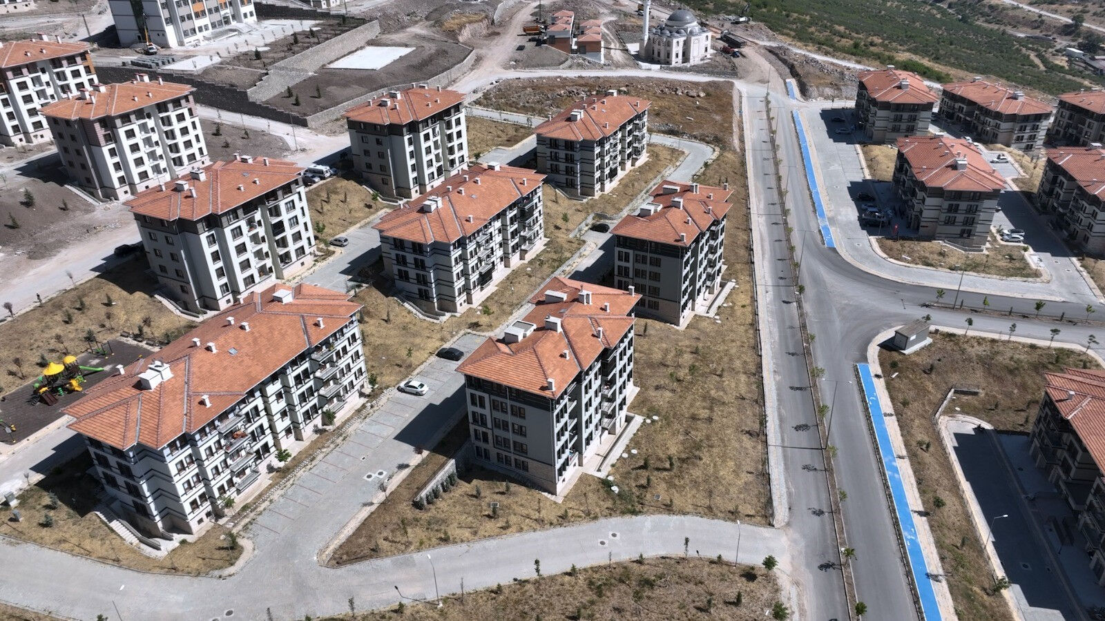 Bakan Kurum'dan sosyal konut paylaşımı Bakan Kurum'dan sosyal konut paylaşımı - 2. Resim