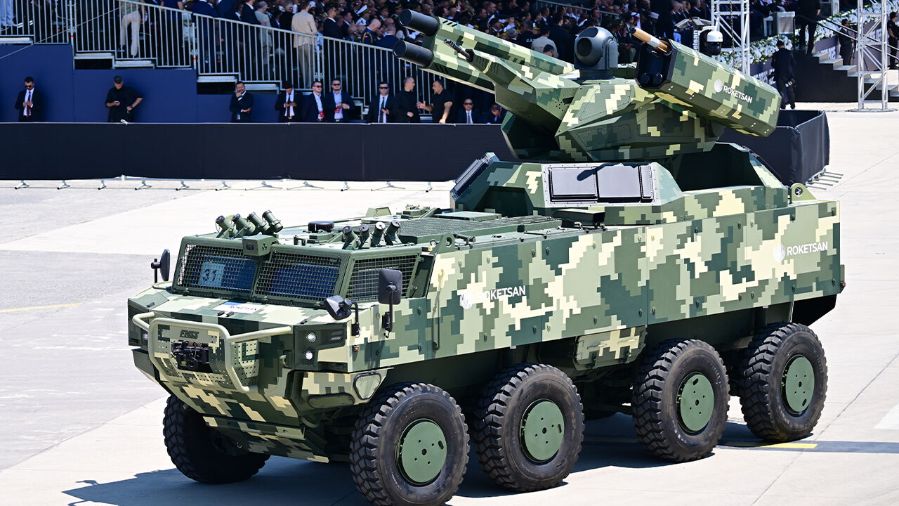 Cumhurbaşkanı Erdoğan da katıldı! Savunma Sanayi Fuarı'nda (IDEF 2025) bir ilk yaşandı - 5. Resim