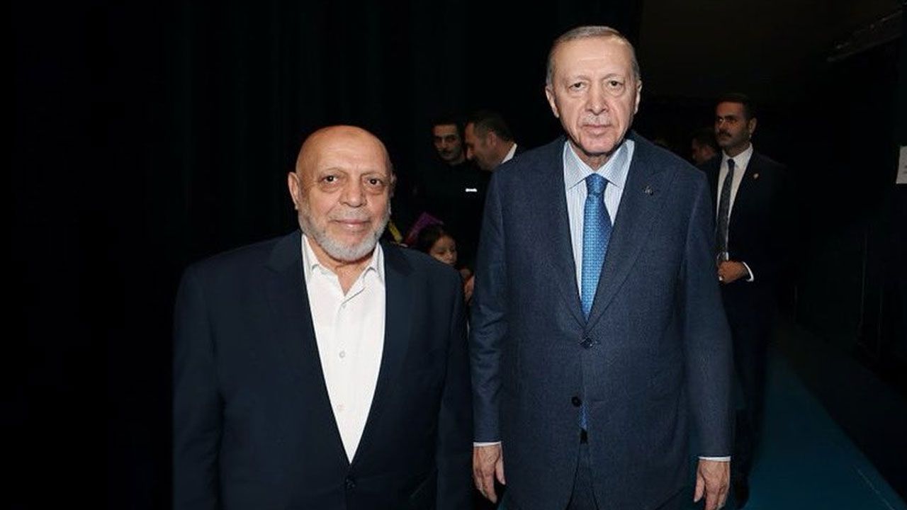 Cumhurbaşkanı Erdoğan, Hak-İş Konfederasyonu Genel Başkanı Arslan ile görüştü Cumhurbaşkanı Erdoğan, Hak-İş Konfederasyonu Genel Başkanı Arslan ile görüştü
