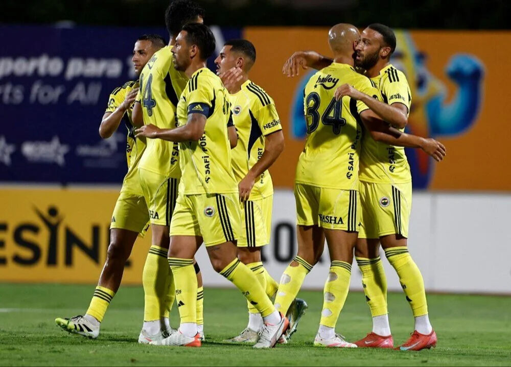 Fenerbahçe Feyenoord maçı ne zaman, hangi kanalda canlı yayınlanacak? Fenerbahçe Feyenoord maçı ne zaman, hangi kanalda canlı yayınlanacak? - 3. Resim