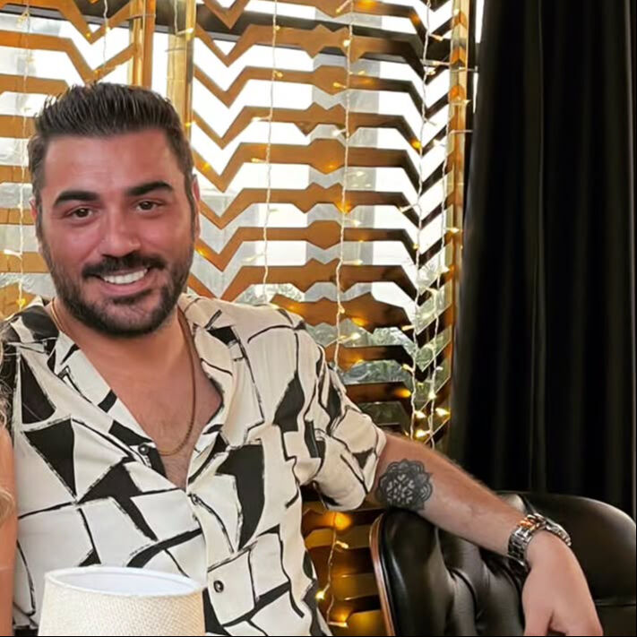 ‘Gözlerinin Yeşilini Özledim’ şarkısıyla tanınmıştı! Gökhan Kozaba yıllar sonra ortaya çıktı, görenler inanamadı: "Bu o olamaz" ‘Gözlerinin Yeşilini Özledim’ şarkısıyla tanınmıştı! Gökhan Kozaba yıllar sonra ortaya çıktı, görenler inanamadı: "Bu o olamaz" - 3. Resim