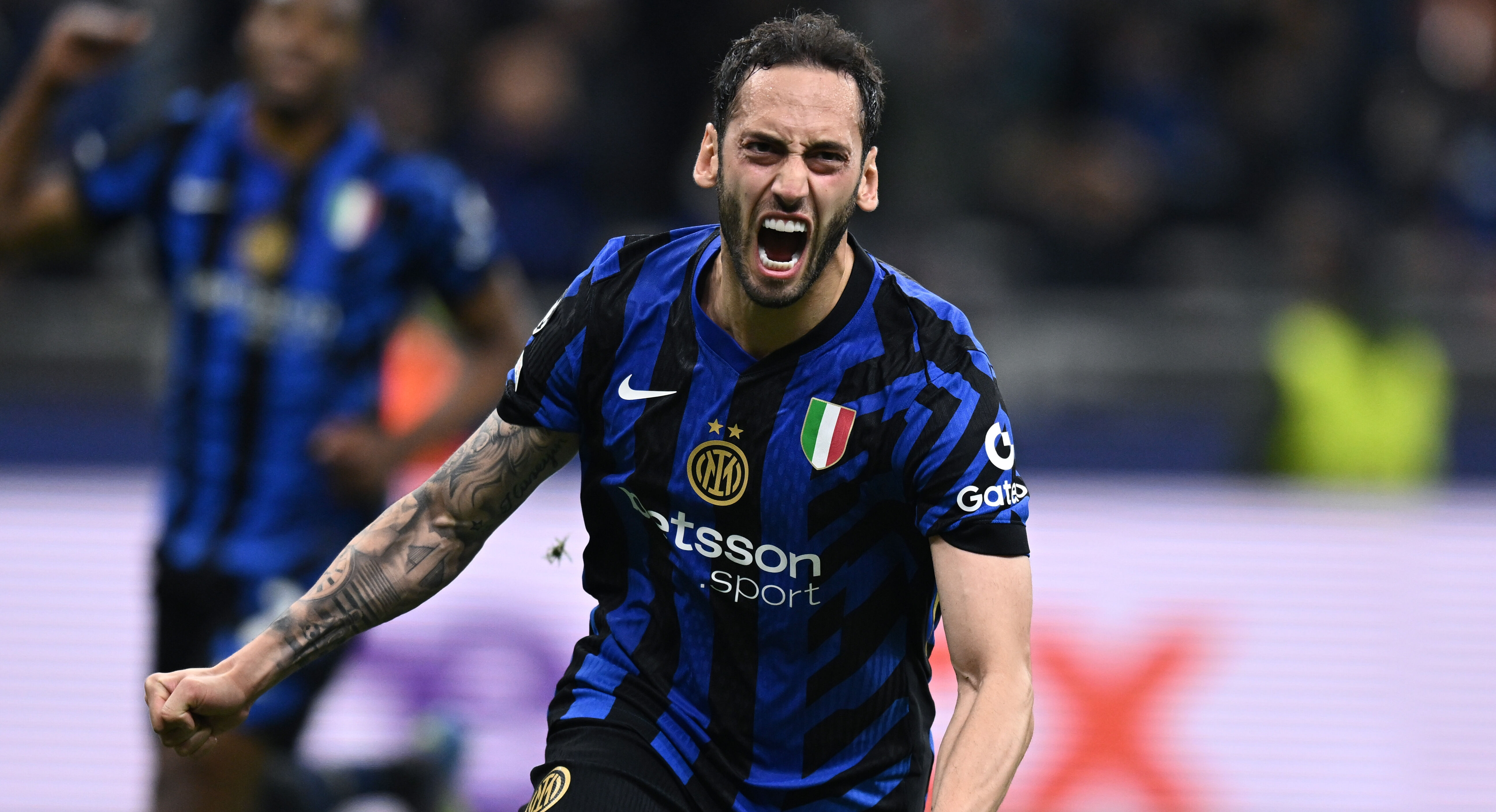 Hakan Çalhanoğlu'nun menajeri ne dedi? Fenerbahçe ve Galatasaray açıklaması Hakan Çalhanoğlu'nun menajeri ne dedi? Fenerbahçe ve Galatasaray açıklaması - 2. Resim