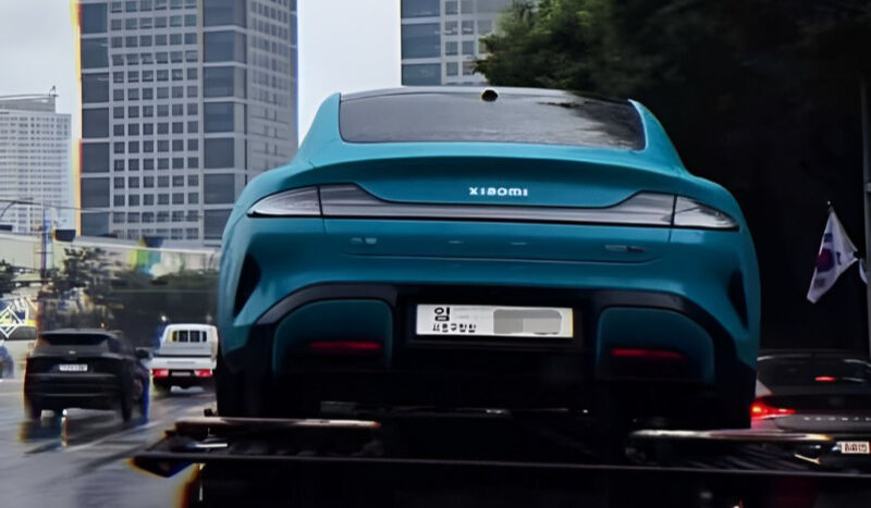 Hyundai, Xiaomi SU7'yi Kore'de Ar-Ge merkezinde incelemeye aldı  Hyundai, Xiaomi SU7'yi Kore'de Ar-Ge merkezinde incelemeye aldı  - 1. Resim
