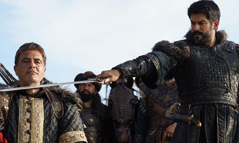 Kuruluş Osman’da flaş ayrılık! Burak Özçivit gitti, veda nedeni belli oldu - 1. Resim