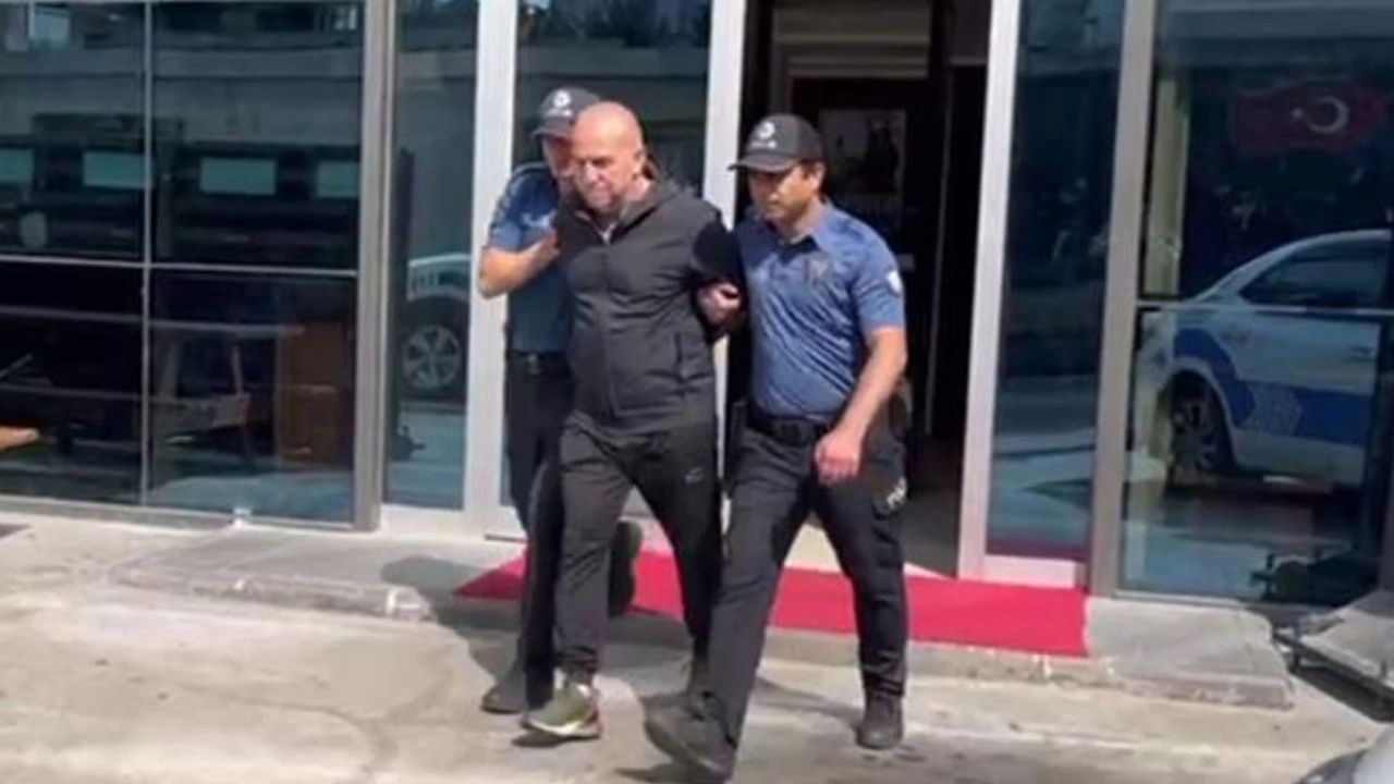 Marmaray&#039;daki saldırıda yeni gelişme! Babanın burnunu kıran saldırganın hapsi istendi