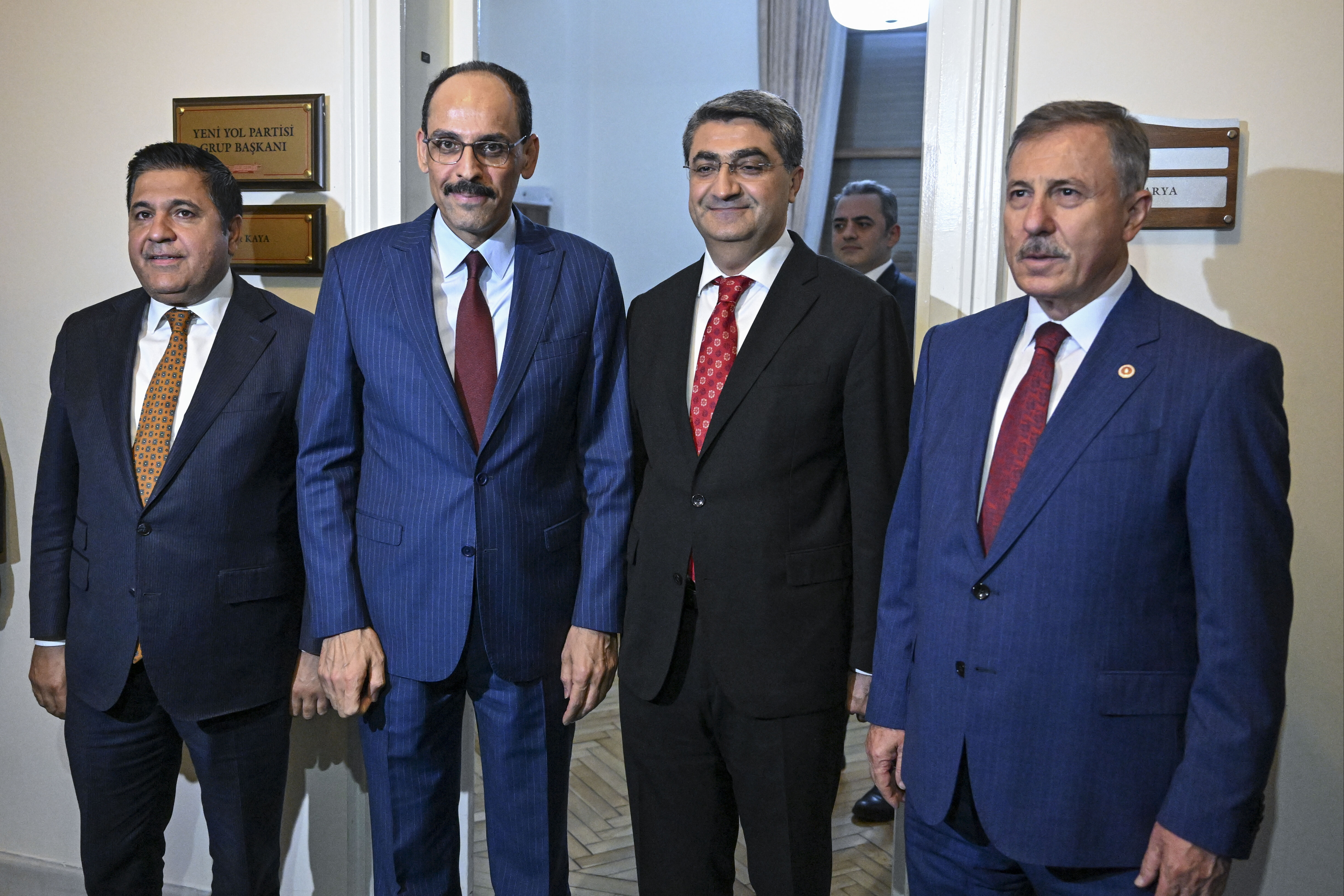 MİT Başkanı Kalın, İyi Parti lideri Müsavat Dervişoğlu ile görüştü MİT Başkanı Kalın, İyi Parti lideri Müsavat Dervişoğlu ile görüştü - 1. Resim