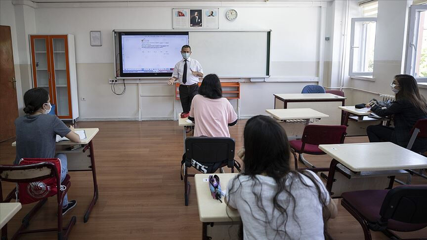 Nakil işlemleri ne zaman açılacak, 2025 lise kayıtları ne zaman başlayacak? Nakil işlemleri ne zaman açılacak, 2025 lise kayıtları ne zaman başlayacak? - 1. Resim
