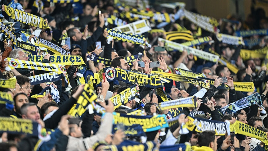 Şampiyonlar Ligi'nde 16 yıllık hasret! Fenerbahçe'ye büyük şok: O listeye giremedi Şampiyonlar Ligi'nde 16 yıllık hasret! Fenerbahçe'ye büyük şok: O listeye giremedi - 3. Resim