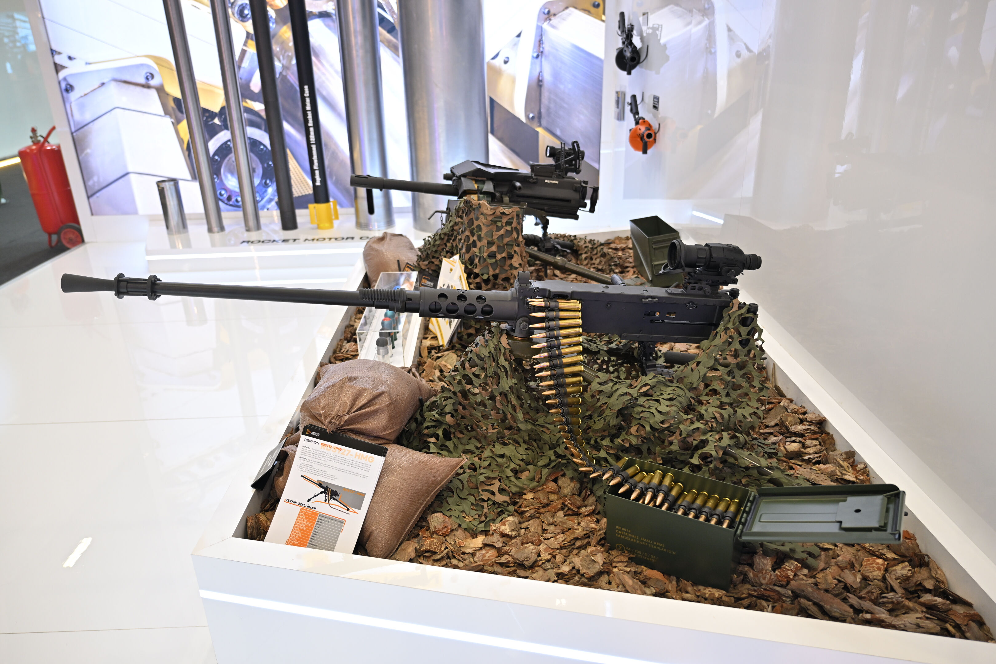 TSK'nın yeni 'ağır makineli' tüfeği! İlk kez vitrine çıktı TSK'nın yeni 'ağır makineli' tüfeği! İlk kez vitrine çıktı - 3. Resim