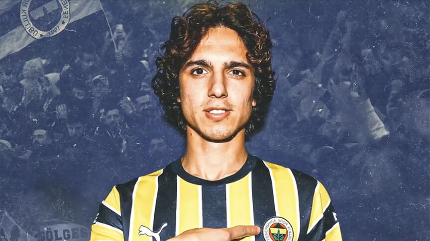 21 yaşında Barcelona'dan TFF 1. Lig'e uzanan yolculuk! Fenerbahçe'den 4'üncü defa ayrıldı 21 yaşında Barcelona'dan 2. Lig'e uzanan yolculuk! Fenerbahçe'den 4'üncü defa ayrıldı - 1. Resim