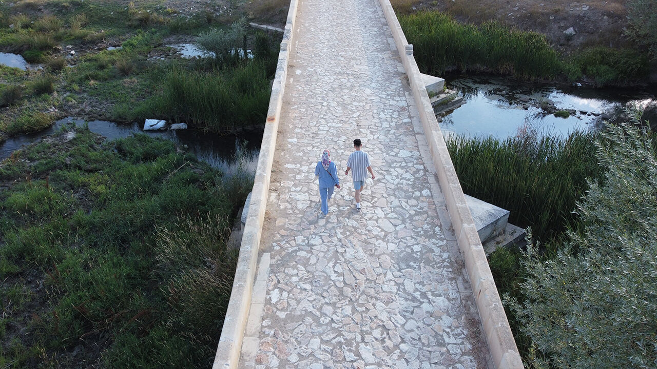 500 yıldır varlığını koruyor, tarihini &ouml;ğrenenler hayret ediyor - 1. Resim